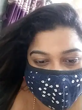 indianlisa5 online show from March 5, 9:10 pm