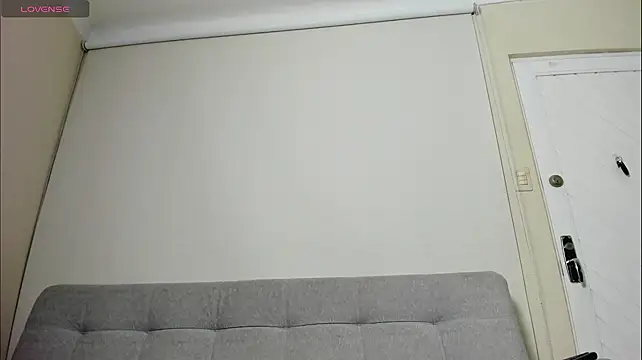 AliciaMiilf online show from May 5, 10:57 pm