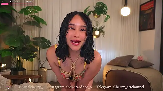 sensualcherry  online show from September 17, 10:41 pm