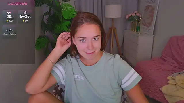LovelyJessie online show from July 24, 2:26 pm