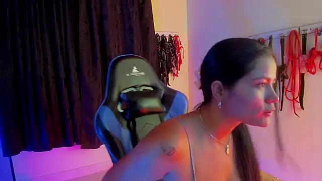 scarlet-kennedy98 online show from October 9, 11:20 pm