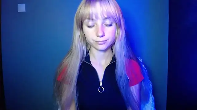 LuciaYoung online show from September 27, 8:27 pm