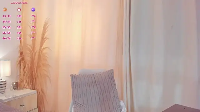 Sally Azmani  online show from March 4, 12:56 pm