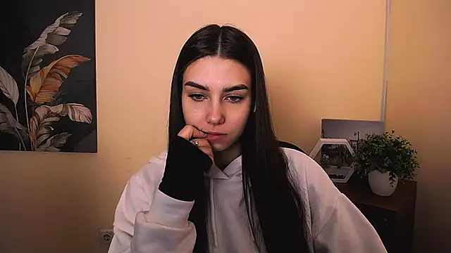 Lili magic online show from October 3, 7:24 am