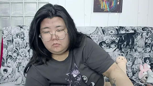 Nadine asian online show from September 9, 2:00 am