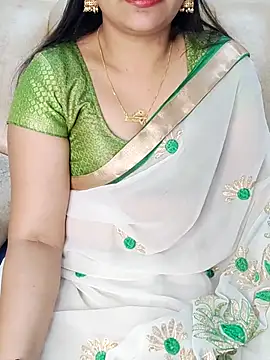 Unique Housewife online show from September 11, 3:18 am