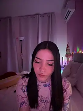 ShannonShanny online show from January 5, 7:06 pm