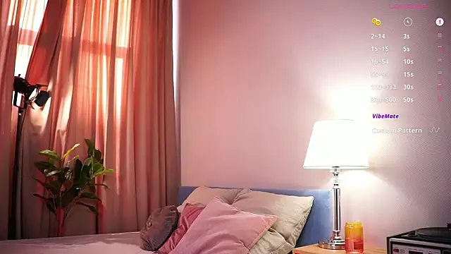 askaudrey  online show from March 15, 1:57 pm