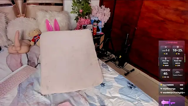 Nikole66  online show from October 14, 3:53 am