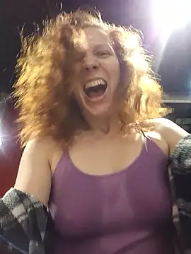 Exhibitionsplit online show from February 13, 11:06 pm