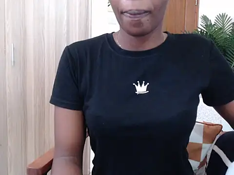 black   ghodess online show from October 11, 11:14 am