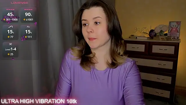 cutie mili online show from March 24, 3:28 pm