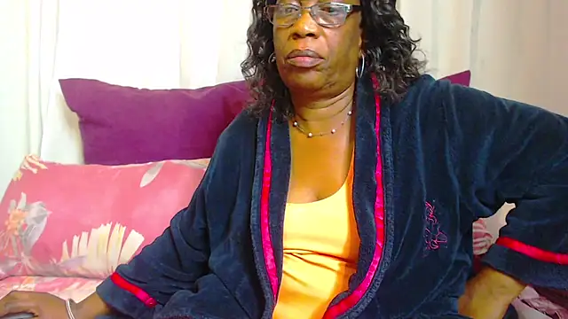 Freakyassnwildx online show from September 9, 7:35 pm