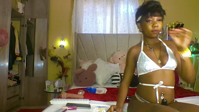 pyt liyah online show from September 17, 6:11 am