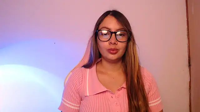 lalawhitte online show from November 19, 1:55 pm