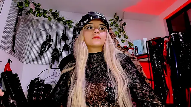 Agatha BDSM online show from September 30, 9:19 pm