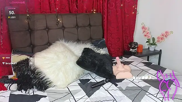 Majuu   online show from September 19, 6:51 pm