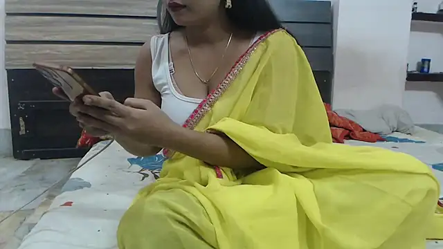 wildbabes online show from November 20, 4:52 pm