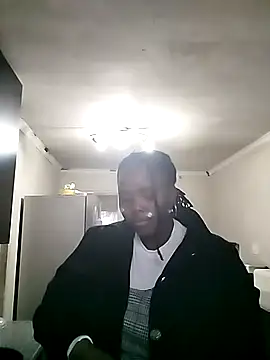 Nomhle113 online show from November 18, 4:30 pm