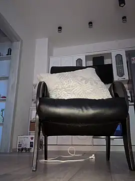 Adelina0001 online show from December 19, 3:10 am