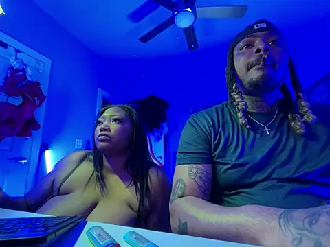 4EVAGLACIERS online show from February 9, 6:15 am