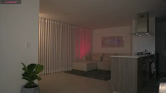 Daihanwatson  online show from October 4, 3:01 am