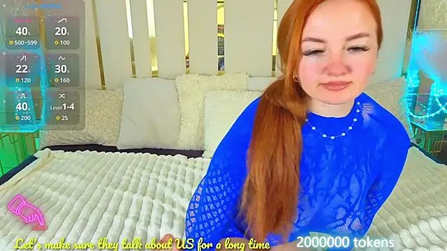 Marina Mur  online show from October 29, 8:40 am