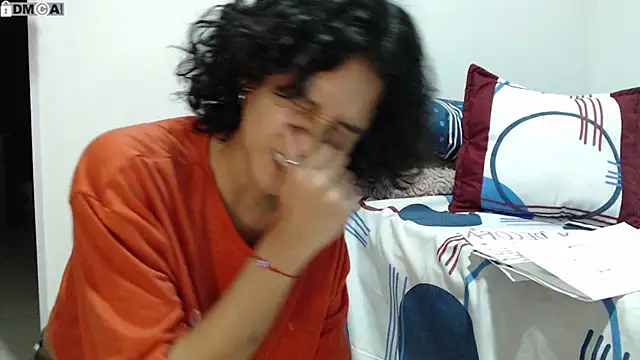 AlinaWoolf  online show from October 27, 1:34 am