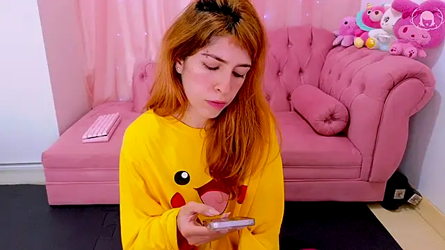 AuroraKatsy online show from September 16, 9:45 pm