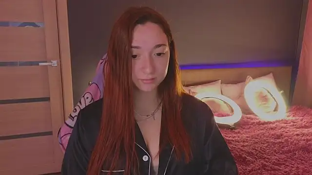 YasmineWest online show from September 12, 1:50 am