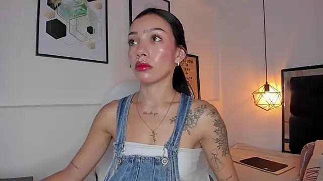 amysc online show from October 6, 1:39 pm