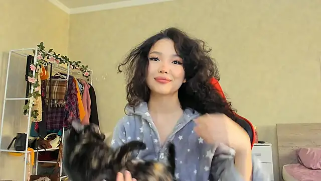 wastforu online show from October 15, 7:00 am