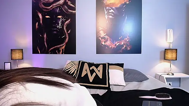 JasmineCampbell  online show from September 18, 11:03 pm