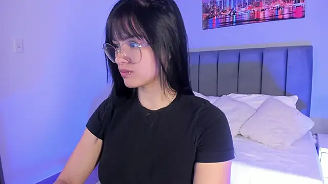 katherin smith  online show from September 17, 10:57 am