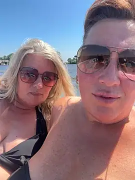 xsexycurvymilf online show from July 11, 12:16 pm