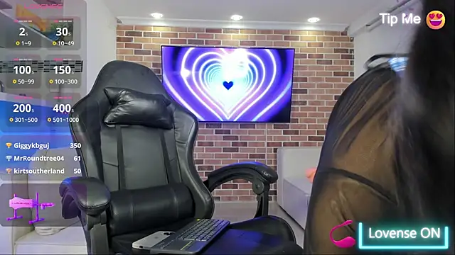 sara evans02 online show from October 4, 3:56 am