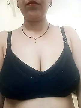 Hot-Shivani online show from February 14, 11:29 pm