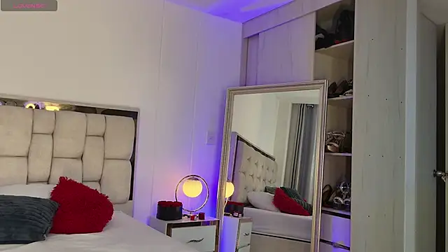 Ammy Castro online show from October 8, 10:36 pm