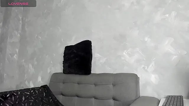 deyy madissonn online show from July 9, 9:28 pm