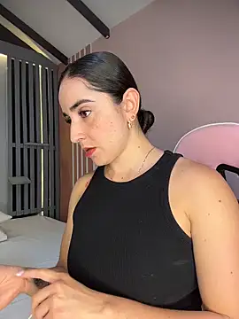 Vicky-Andrade online show from April 2, 1:36 am