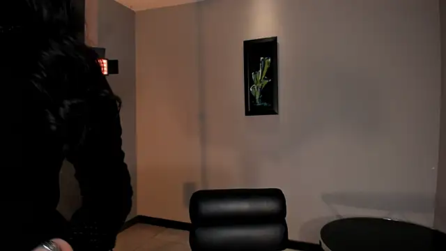 DominiqueVega online show from October 23, 9:54 pm