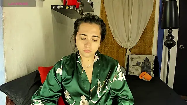 SARAMISHA online show from March 2, 4:25 pm