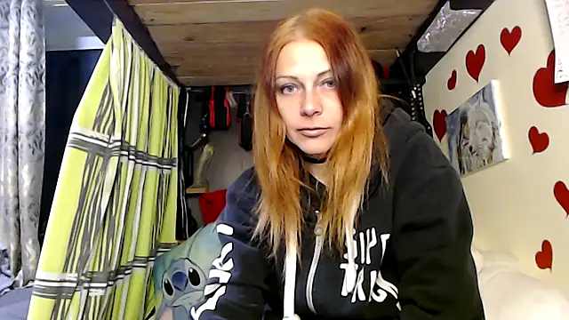 HarleyQuinn 69 online show from September 18, 5:44 pm