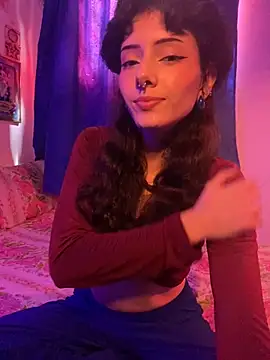 LiliJones  online show from December 16, 4:46 pm