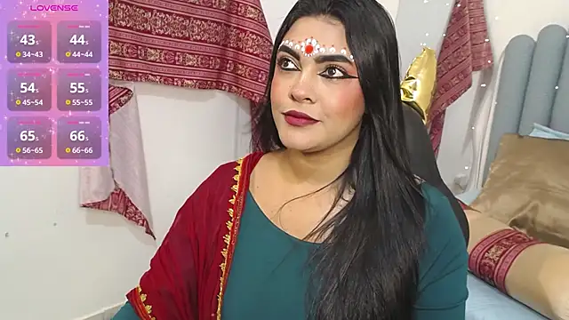 lakshmiraniii online show from October 8, 11:47 am