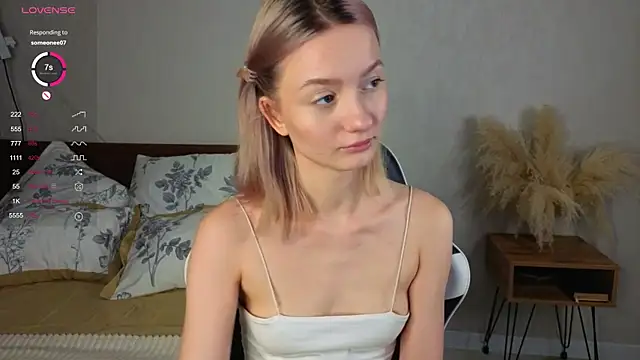 IdaValenti online show from October 13, 11:07 pm