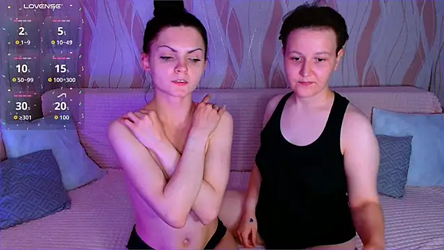  crazy baby  online show from August 5, 11:00 pm