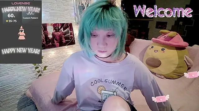 Akemilun online show from October 4, 9:30 pm