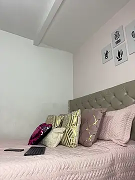 ImAlicee online show from November 25, 11:05 pm