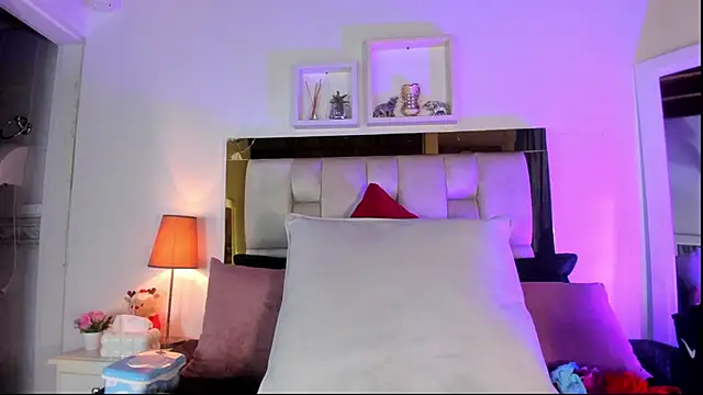 emmy r online show from January 14, 12:10 pm